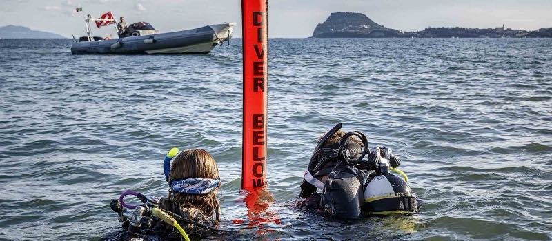 A delayed surface marker buoy deployed from depth
